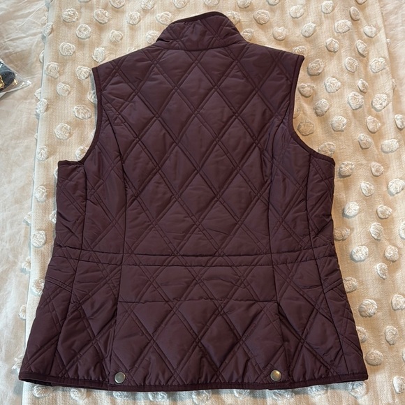 Eddie Bauer Purple Quilted Vest with Stand-Up Collar - Picture 3 of 3